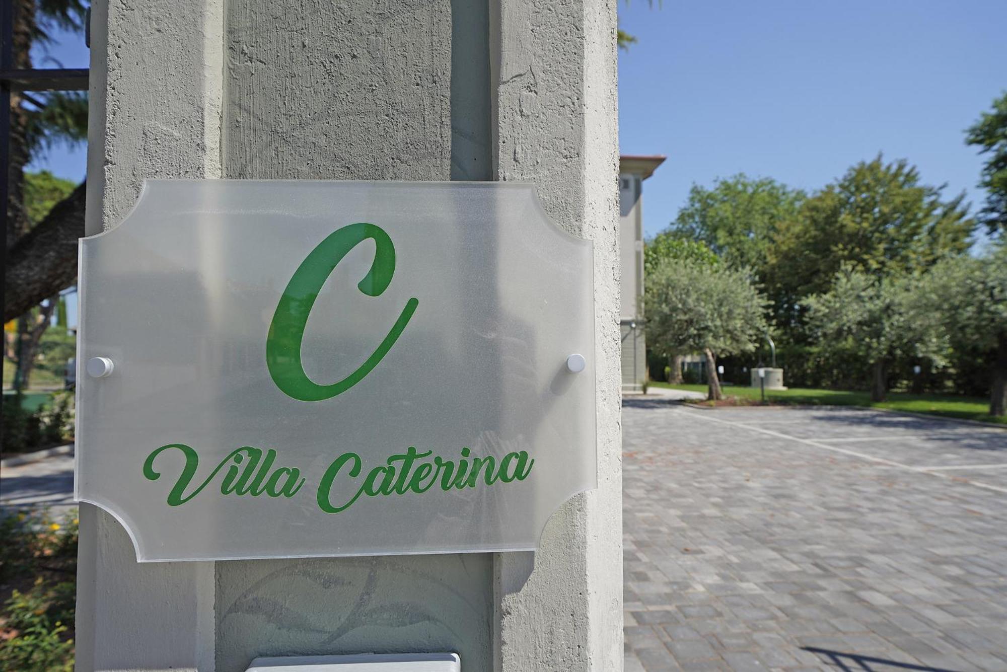 Villa Caterina Apartments By Wonderful Italy Desenzano del Garda Exterior photo