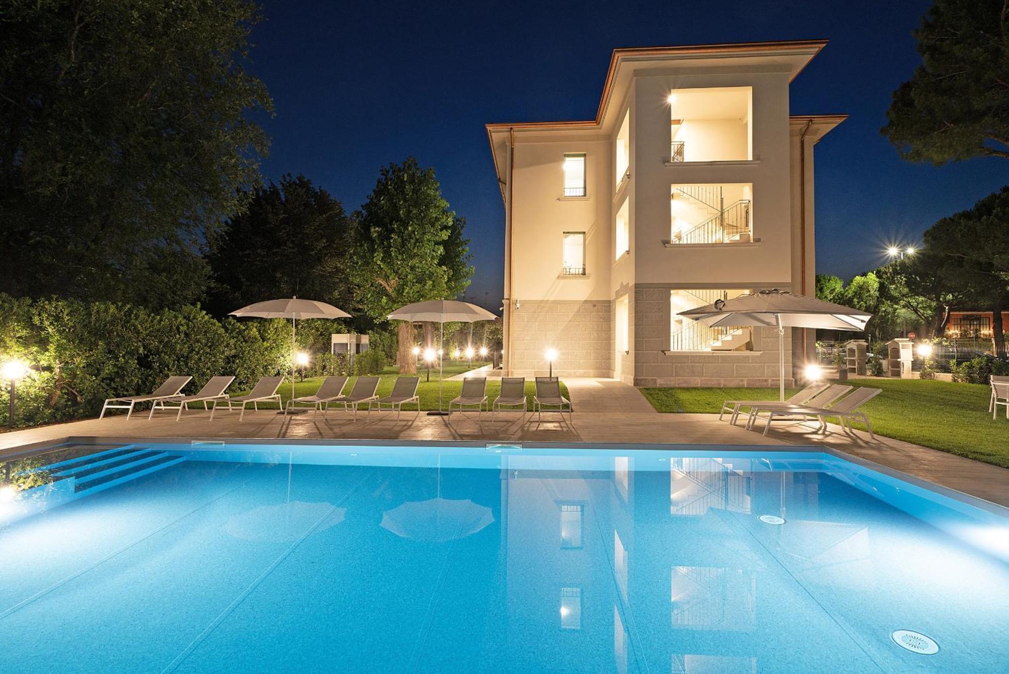 Villa Caterina Apartments By Wonderful Italy Desenzano del Garda Exterior photo