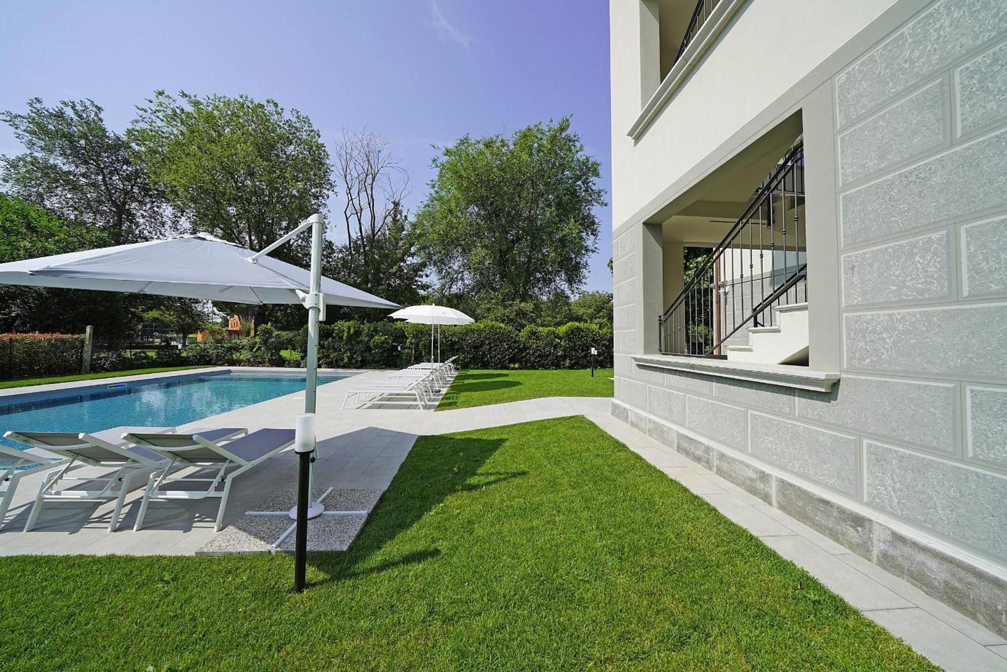 Villa Caterina Apartments By Wonderful Italy Desenzano del Garda Exterior photo